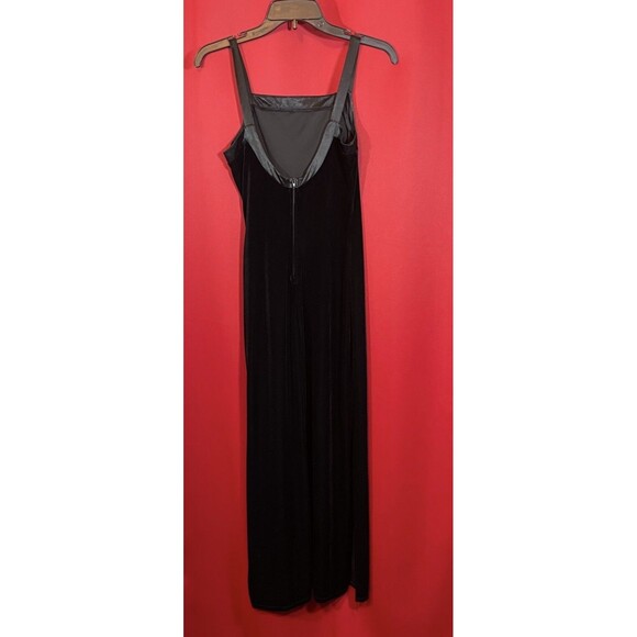 VTG 90’s City Triangles Black Velvet Dress Size S Whimsigoth Dark Romantic Y2K - Picture 2 of 7